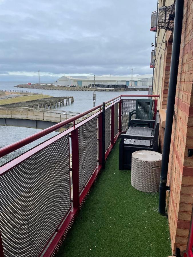 The Marine - Balcony - Beach View - Coorie Doon Stays Ayr Exteriér fotografie
